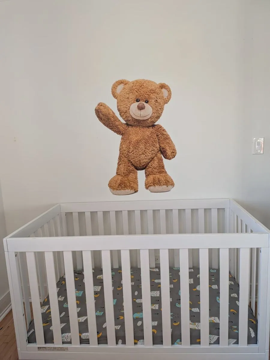 Nursery teddy bear wall mural